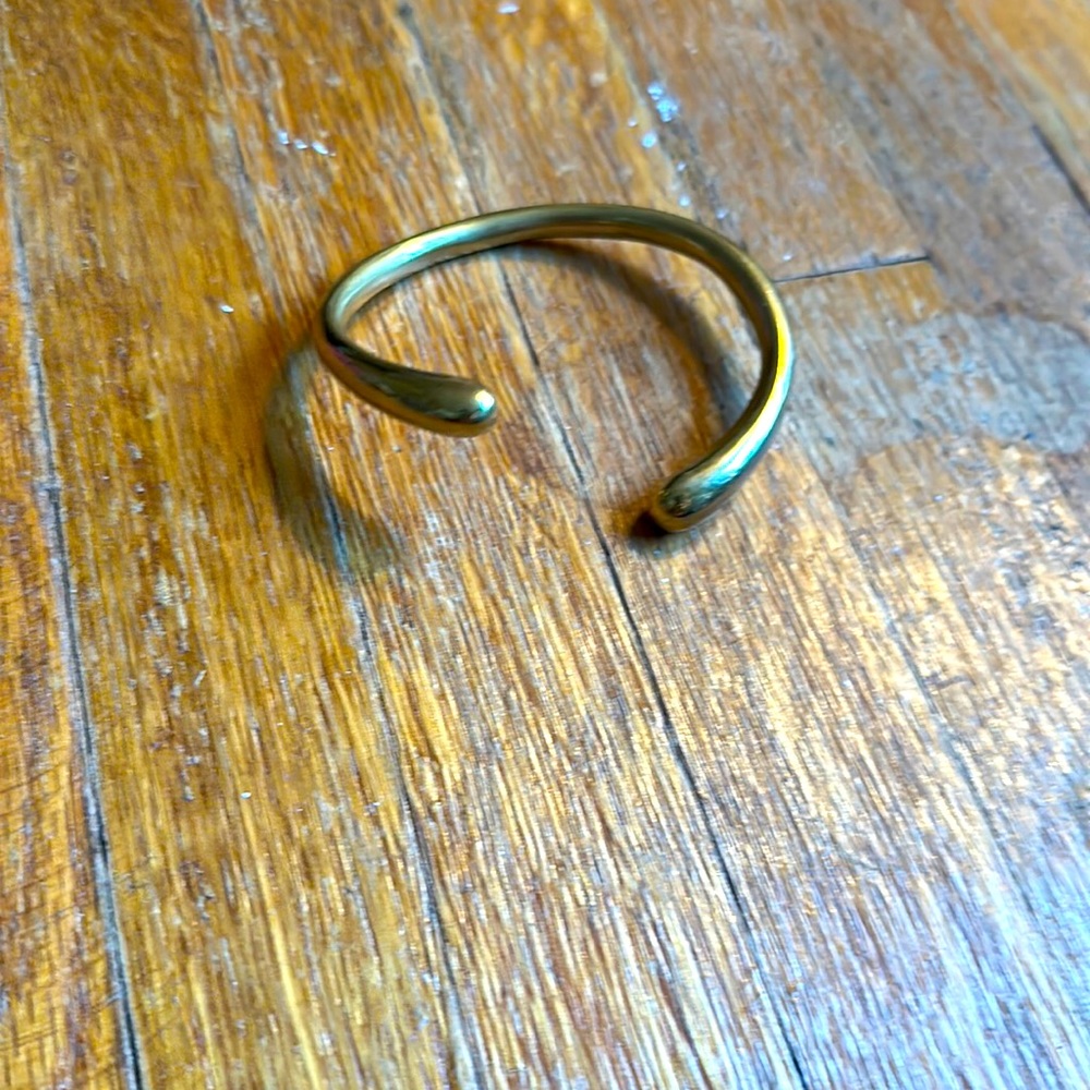 Gold played bangle